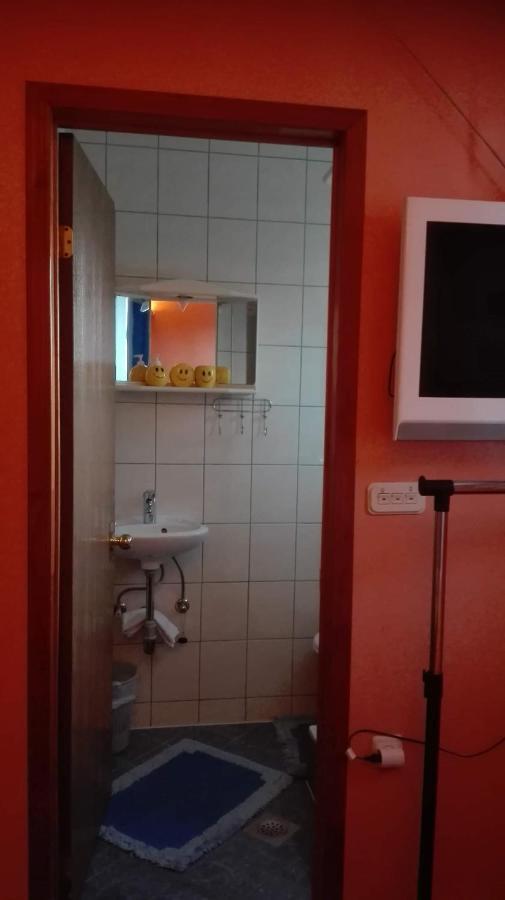 Apartmani Zoran Bilic Promajna Exteriér fotografie