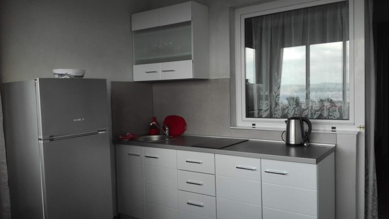 Apartmani Zoran Bilic Promajna Exteriér fotografie