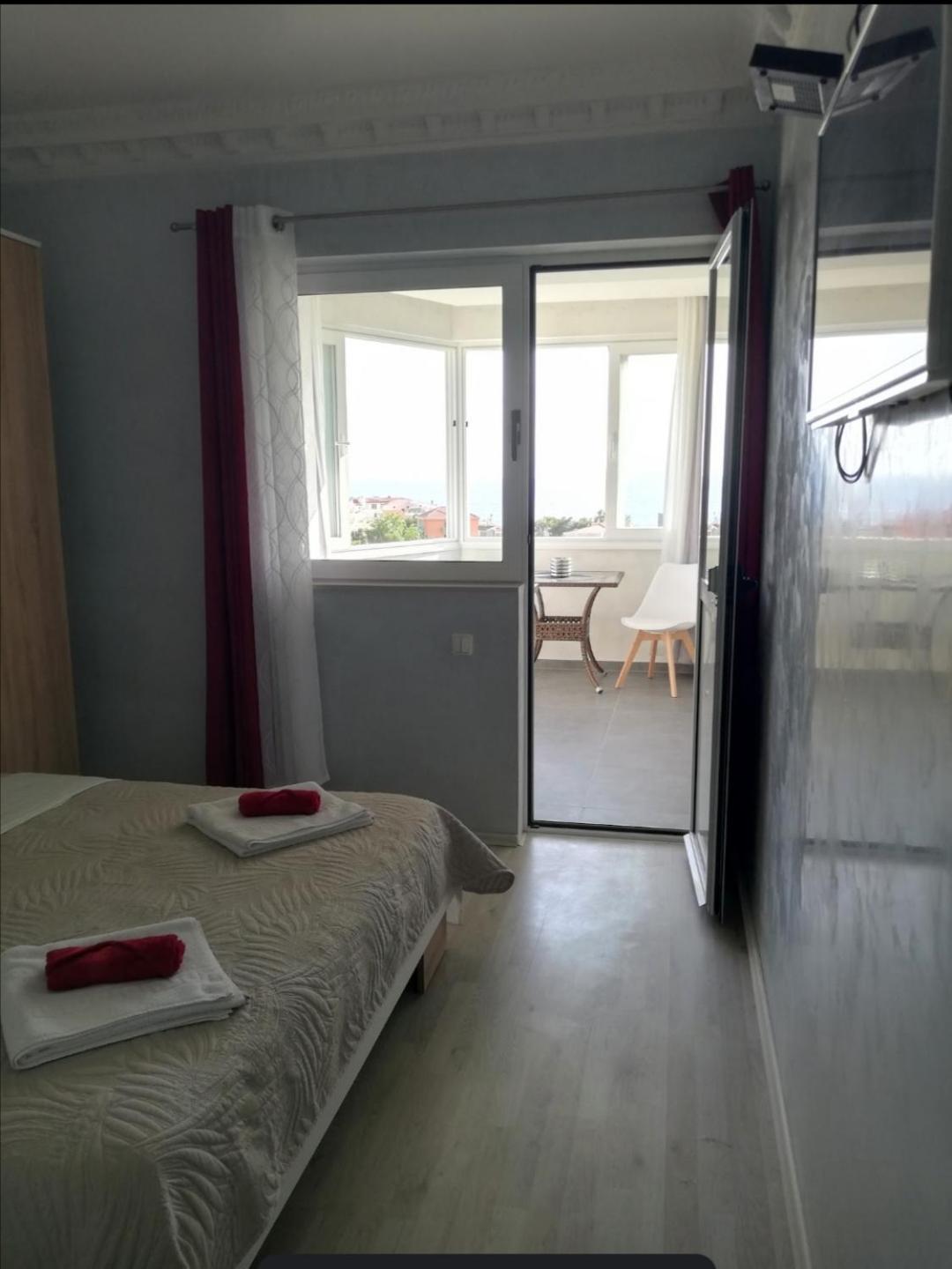 Apartmani Zoran Bilic Promajna Exteriér fotografie